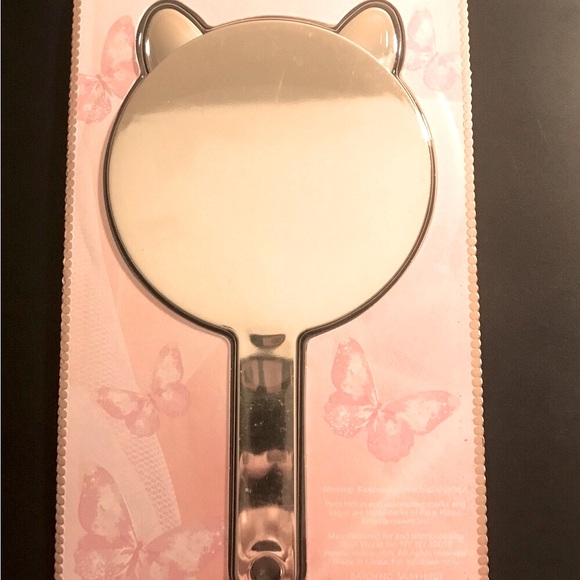 Gold Metallic Cat handheld mirror - Picture 2 of 2